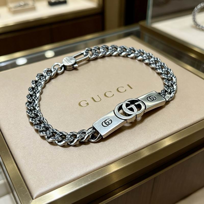 Gucci Bracelet 06yxs24